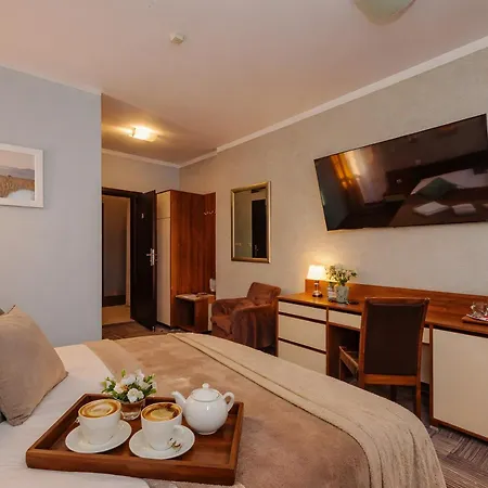 Bed & Breakfast Petrus - Centrum Balkony Winda Sniadania Relaks I Wygoda