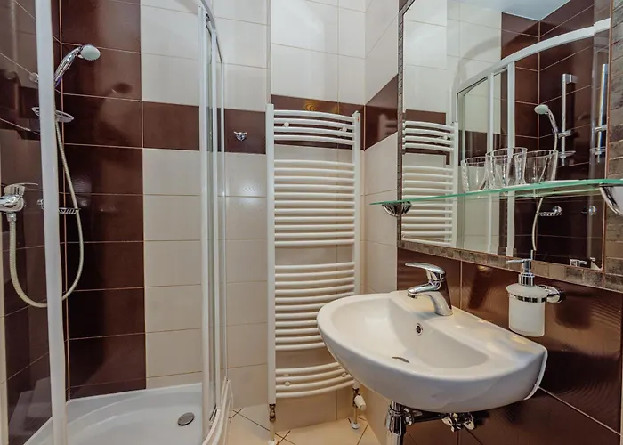 Bed & Breakfast Petrus - Centrum Balkony Winda Sniadania Relaks I Wygoda Karpacz