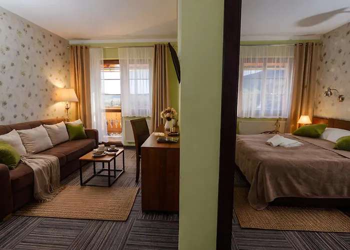 Bed & Breakfast Petrus - Centrum Balkony Winda Sniadania Relaks I Wygoda Karpacz