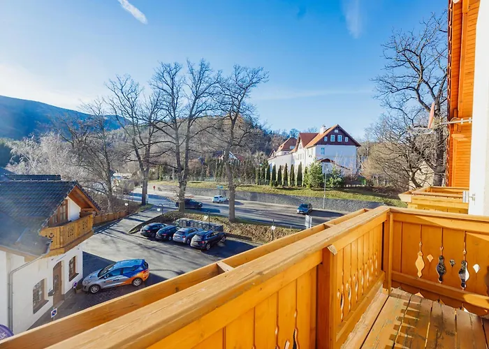 Bed & Breakfast Petrus - Centrum Balkony Winda Sniadania Relaks I Wygoda Karpacz