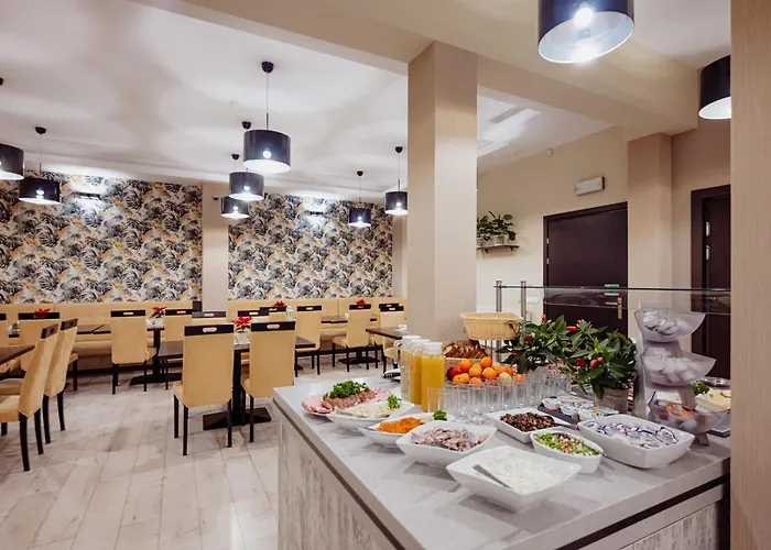 Petrus - Centrum Balkony Winda Sniadania Relaks I Wygoda Bed & Breakfast Karpacz