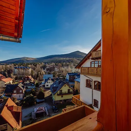Petrus - Centrum Balkony Winda Sniadania Relaks I Wygoda Panzió