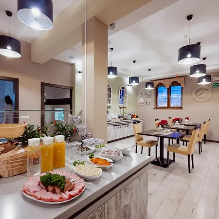 Petrus - Centrum Balkony Winda Sniadania Relaks I Wygoda 3* Karpacz