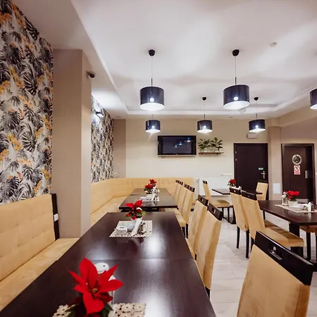 Petrus - Centrum Balkony Winda Sniadania Relaks I Wygoda Karpacz