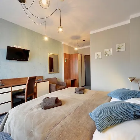 Petrus Bed & Breakfast *