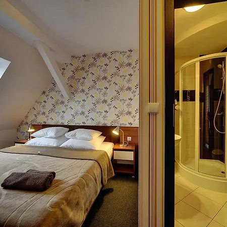 Petrus - Centrum Balkony Winda Sniadania Relaks I Wygoda 3*