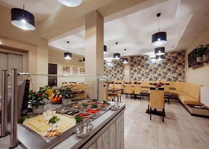 Petrus - Centrum Balkony Winda śniadania Relaks I Wygoda Nocleg ze śniadaniem 3*