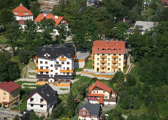 Nocleg ze śniadaniem Petrus - Centrum Balkony Winda śniadania Relaks I Wygoda 3*